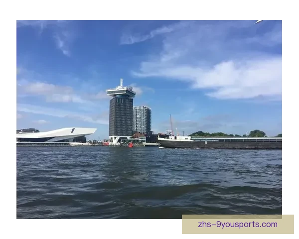 阿姆斯特丹后备队以3比1战胜荷兰迪亚后备队取得胜利